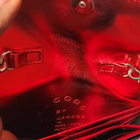 MARC BY MARC JACOBS - AUTHENTIC, VINTAGE, AND RARE LIMITED EDITION HEARTS BAG - Picture 8 of 8